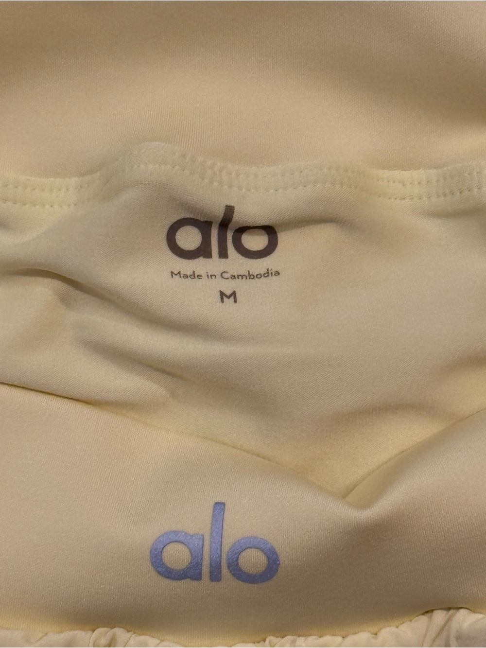 ALO Yoga Lemon Yellow Tiered Pleated Mini Skirt - Picture 4 of 4